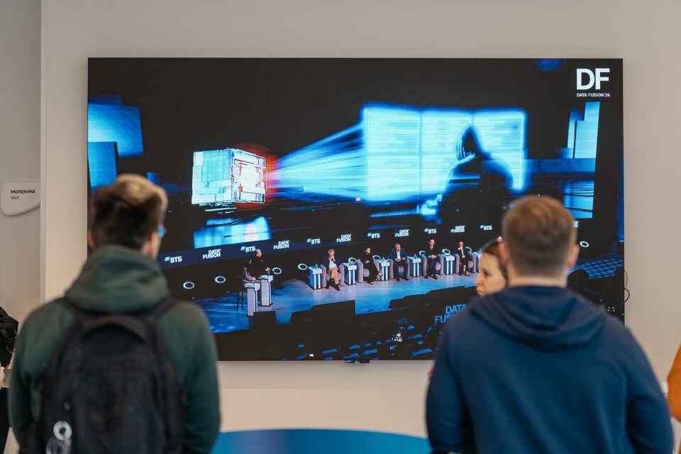 В ВТБ назвали меры господдержки для развития ИИ-рынка