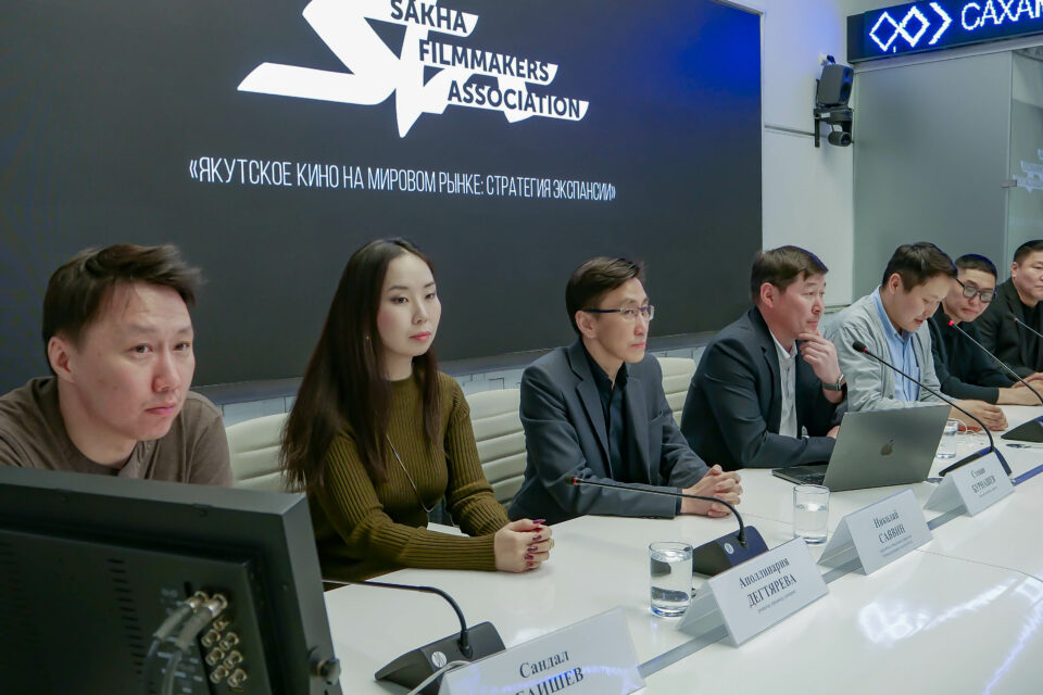 Стенд с якутскими фильмами вызвал интерес на азиатском кинорынке FILMART в Гонконге