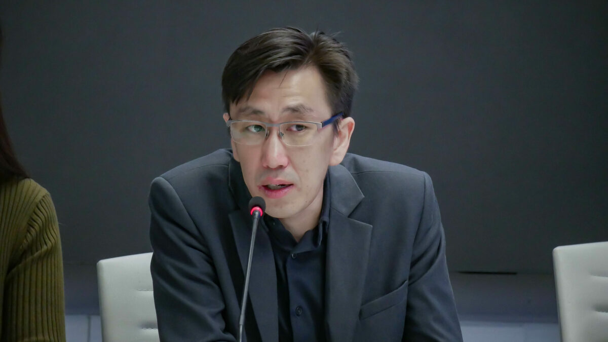 Фото: Денис Попов