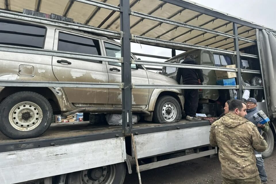 В опорном пункте Якутии в зоне СВО приступили к ремонту 16 единиц спецтехники