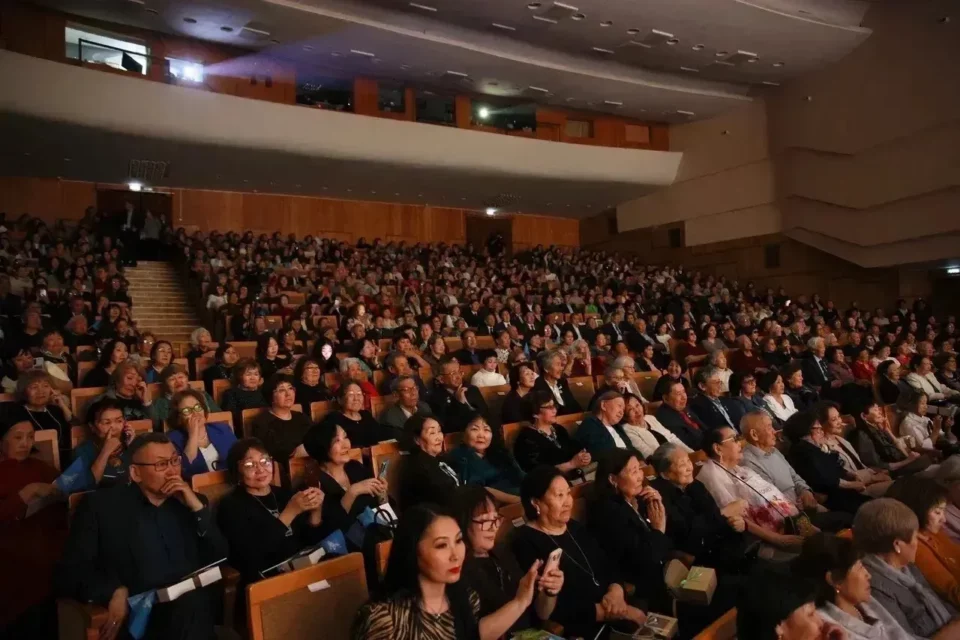 В Якутии отметили 150-летие образования Верхневилюйского улуса