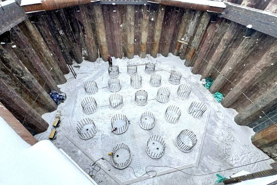 Начато армирование ростверка опоры №5 Ленского моста