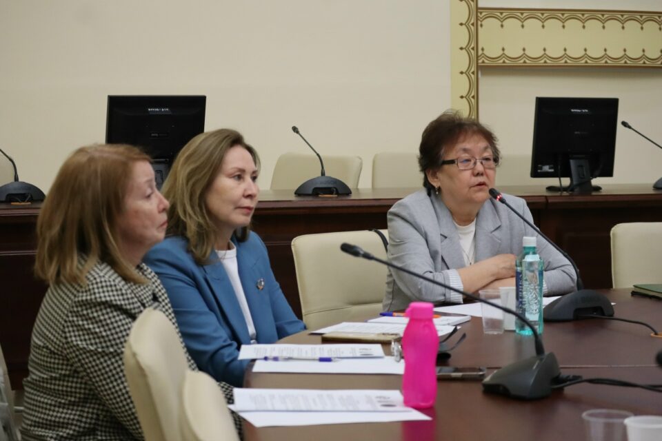 Круглый стол в Якутске посвятили роли Василия Никифорова в научных экспедициях