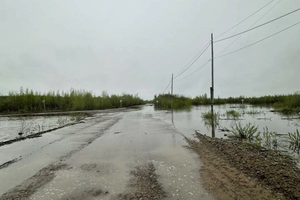 В Усть-Майском районе Якутии ограничили проезд по автодороге «Амга»