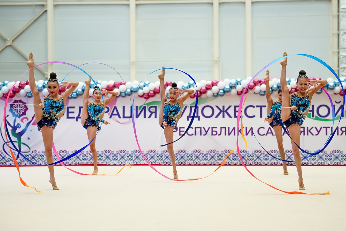 гимнастки