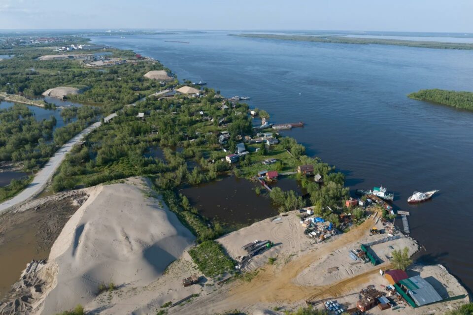В Даркылахе подтоплены 12 дворов, дома не пострадали