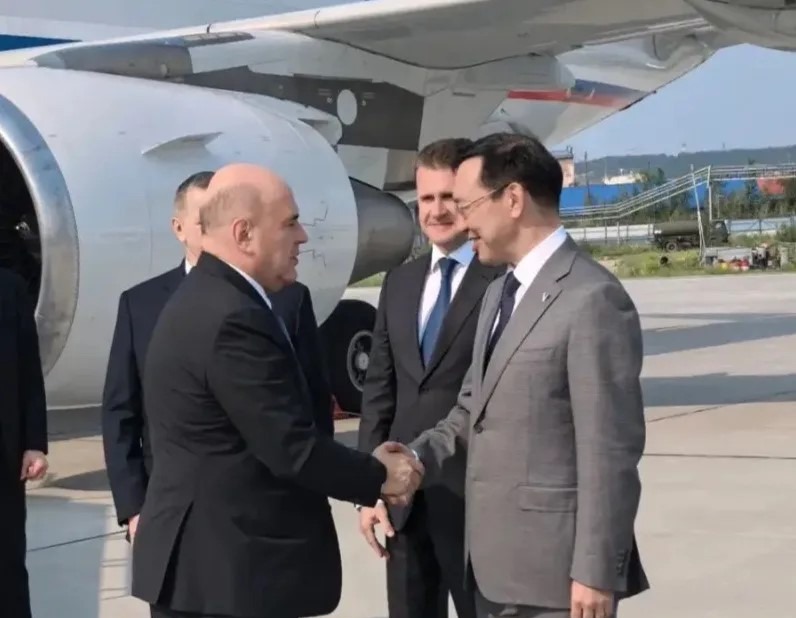 В Якутск прибыл Михаил Мишустин
