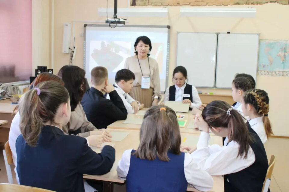 В Якутии определили победителей федеральной программы «Земский учитель»