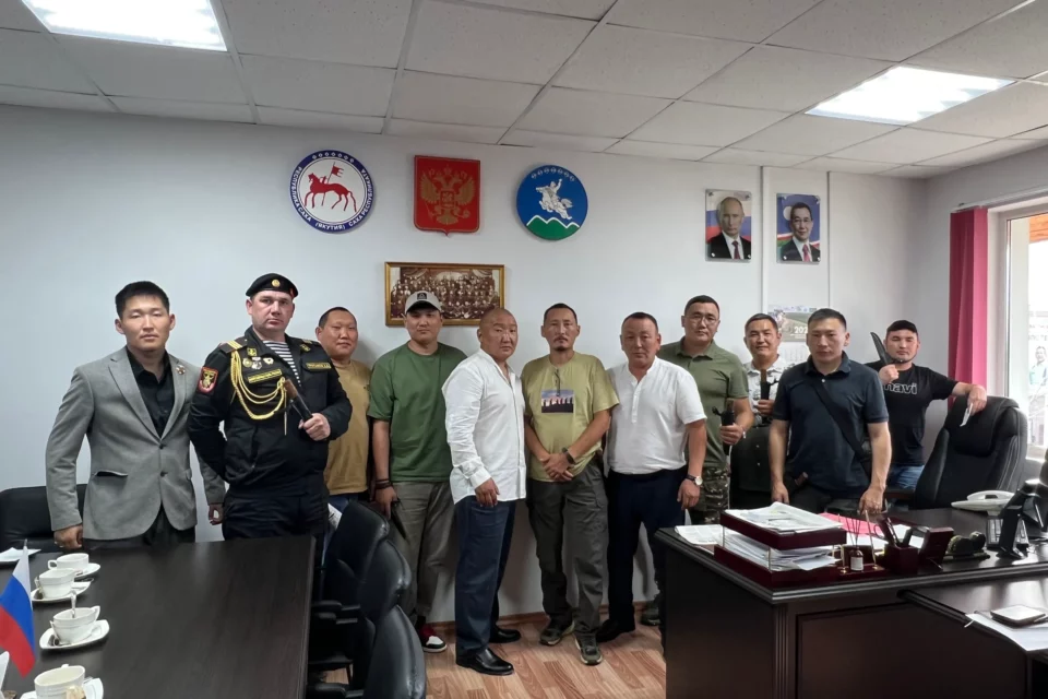 В Мегино-Кангаласском районе ветераны вступили в ряды Ассоциации ветеранов СВО Якутии