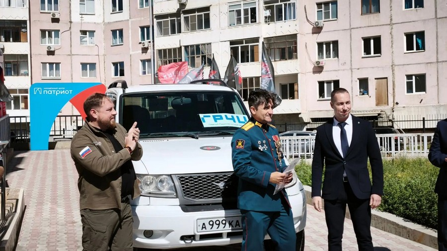 Еще один автомобиль отправят участникам СВО из Якутии