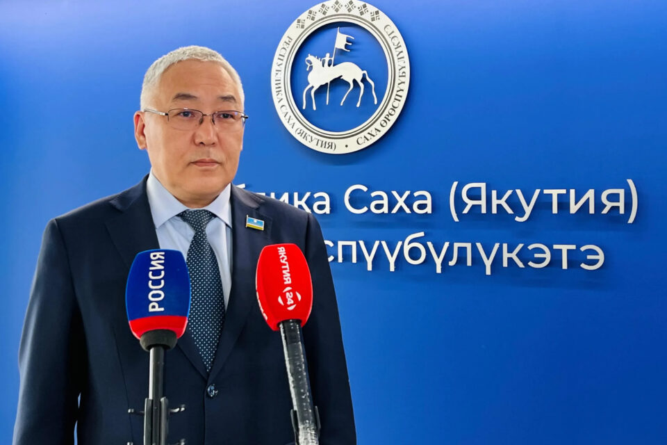 Дмитрий Лепчиков возглавил медиарейтинг министров Якутии в июле