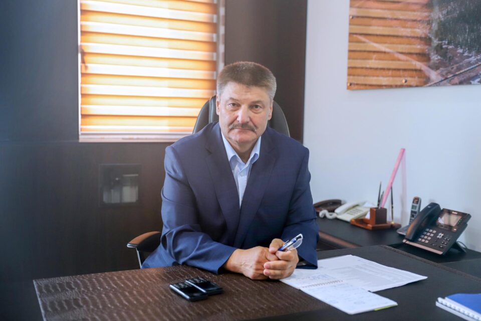 Генеральный директор «ЖДЯ» поздравил железнодорожников с профессиональным праздником