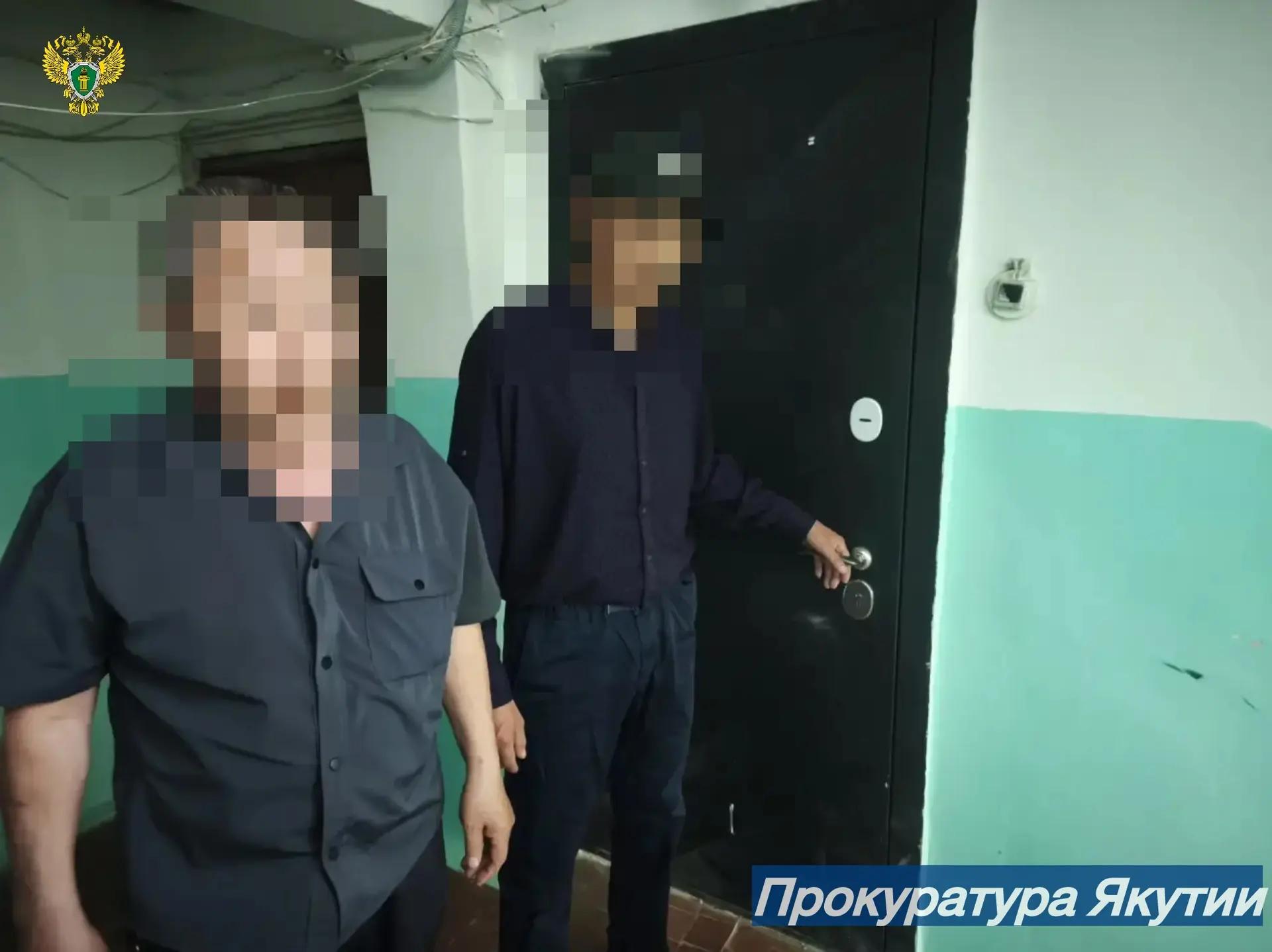 проникновение в чужую квартиру в Якутске