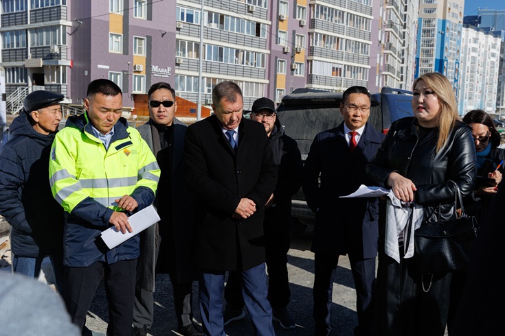 Фото: пресс-служба Якутской городской Думы