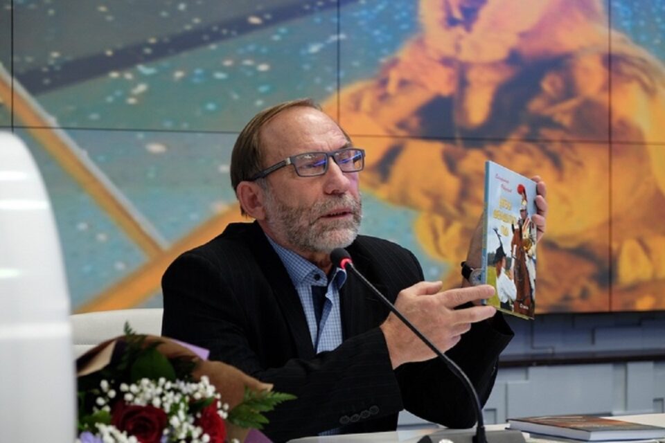 Народный писатель Якутии Владимир Федоров встретится с читателями в Национальной библиотеке