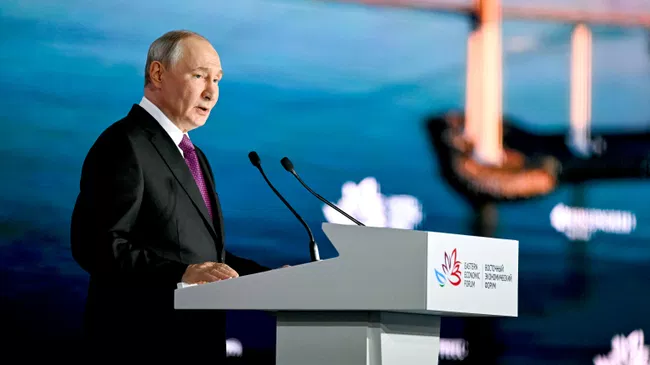 Путин предложил продлить повышенную выплату за третьего ребенка на Дальнем Востоке