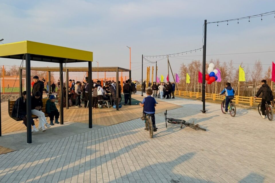 В селе Крест-Кытыл Намского улуса открыли многофункциональную спортивную площадку
