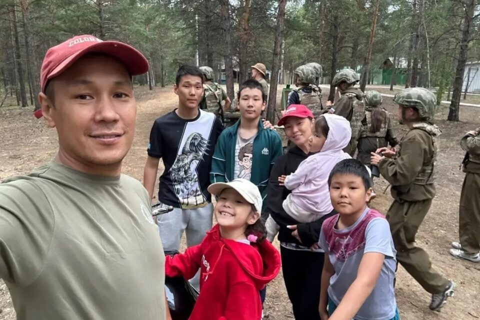 Семья из Якутии представит республику в финале игры «Семейная зарница» в Волгограде