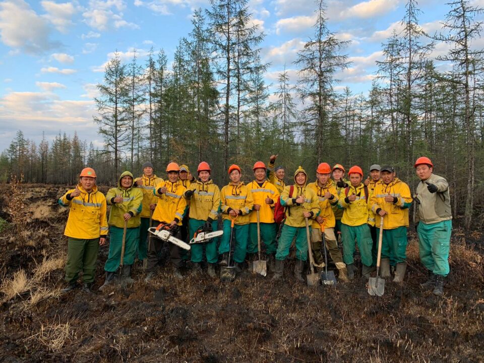 В лесопожарные формирования "Якутлесресурса" дополнительно набрали 371 сотрудника